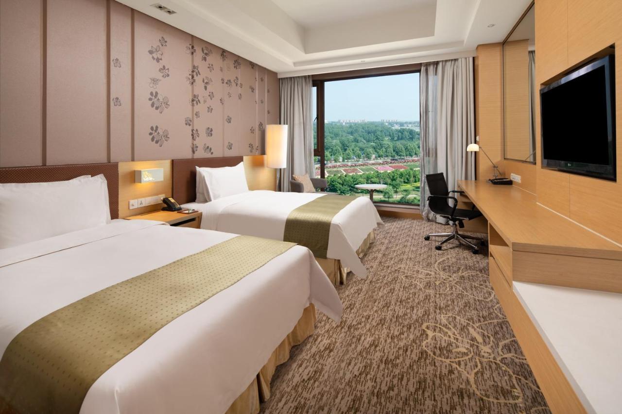 Holiday Inn Nanyang By Ihg Exterior foto
